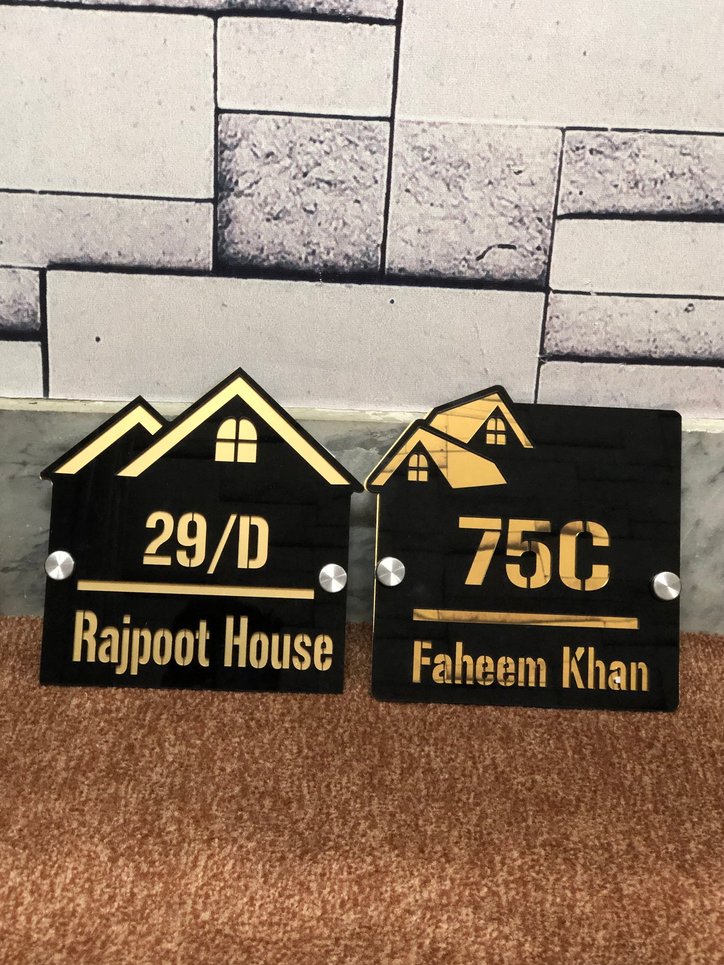 Outdoor Home Shaped Modern House Plates ( Black with Golden )